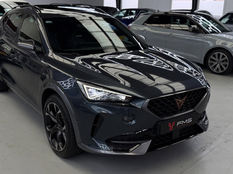 Vehicle Image 16