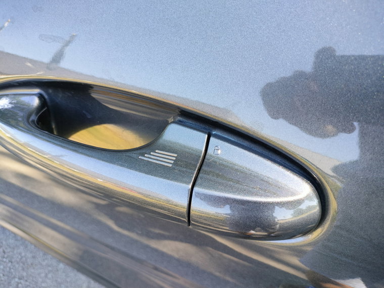 Vehicle Image 32