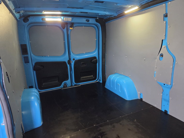 Vehicle Image 31