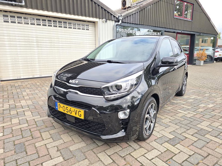 Vehicle Image 36