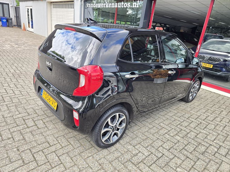 Vehicle Image 45