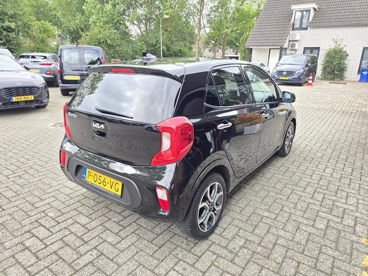 Vehicle Image 50