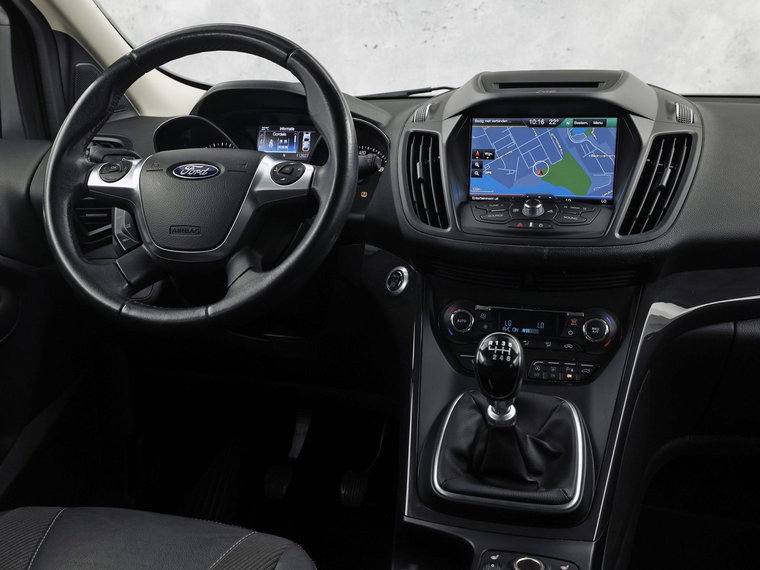 Vehicle Image 6