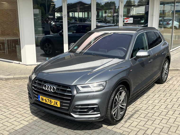 Vehicle Image 7