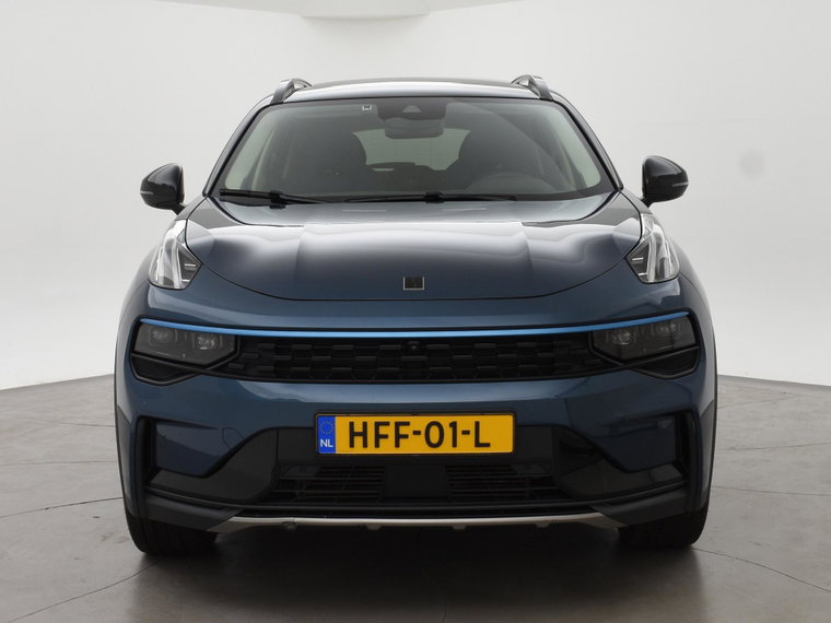 Vehicle Image 6