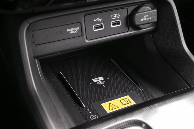 Vehicle Image 24