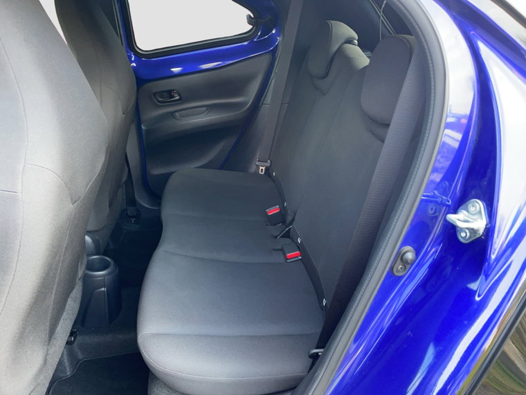 Vehicle Image 20