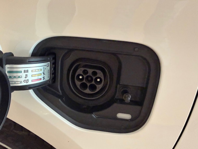 Vehicle Image 39