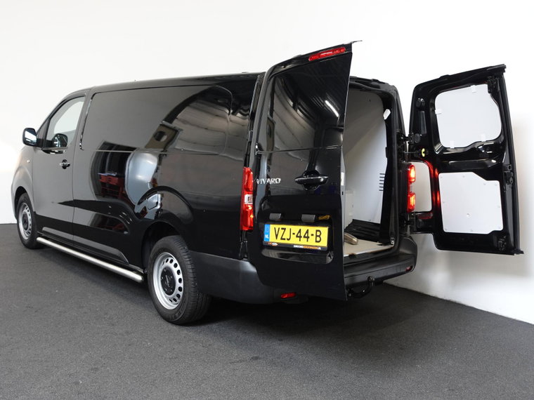 Vehicle Image 37