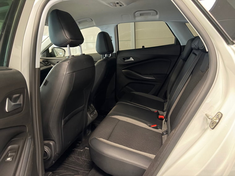 Vehicle Image 31