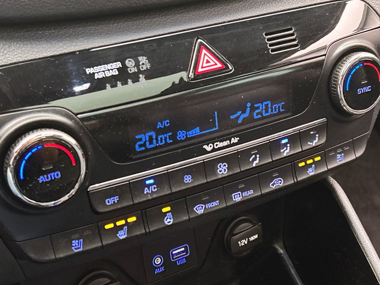 Vehicle Image 34