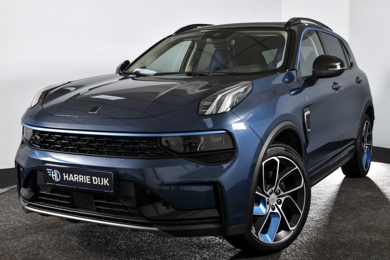 Vehicle Image 13
