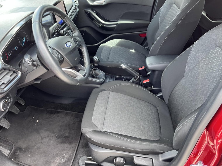 Vehicle Image 20