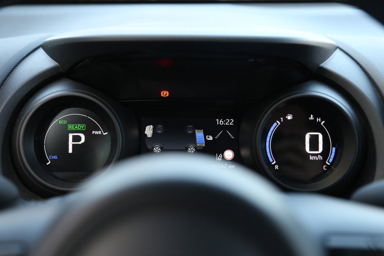 Vehicle Image 13