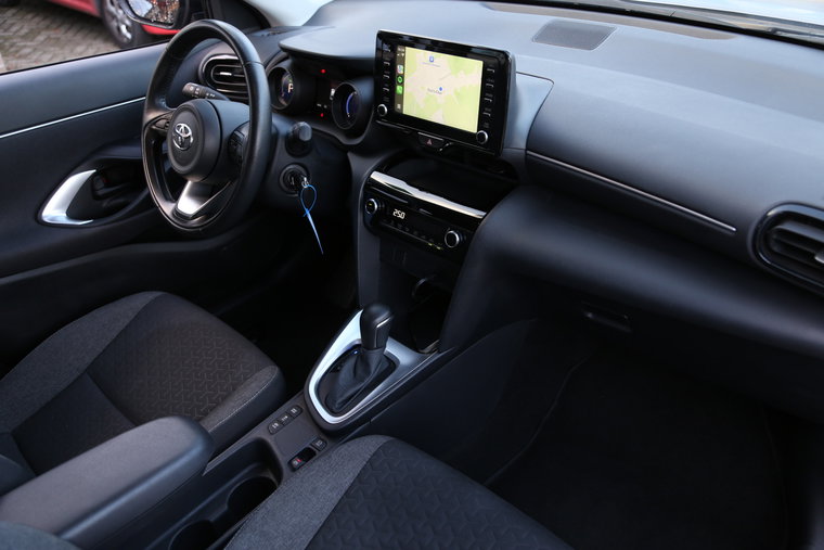 Vehicle Image 4