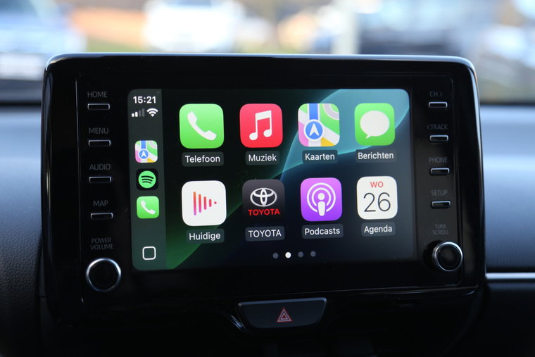 Vehicle Image 8