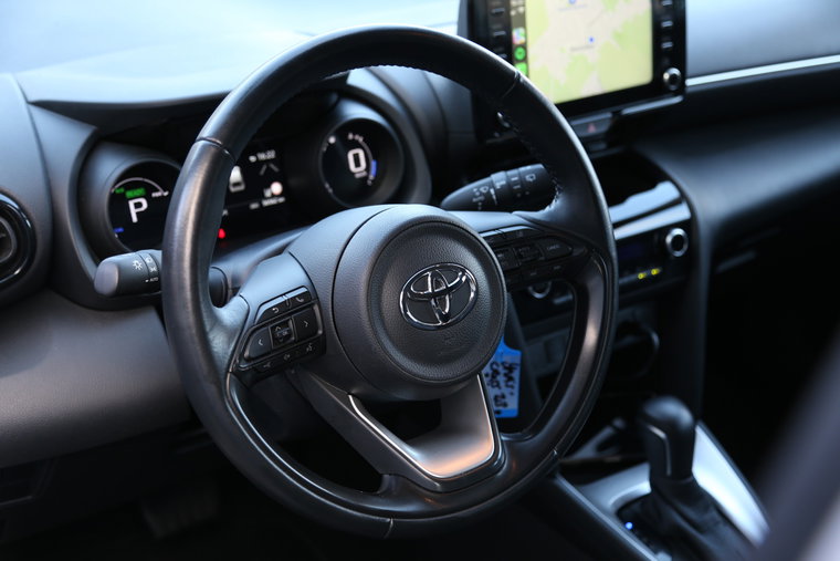 Vehicle Image 10