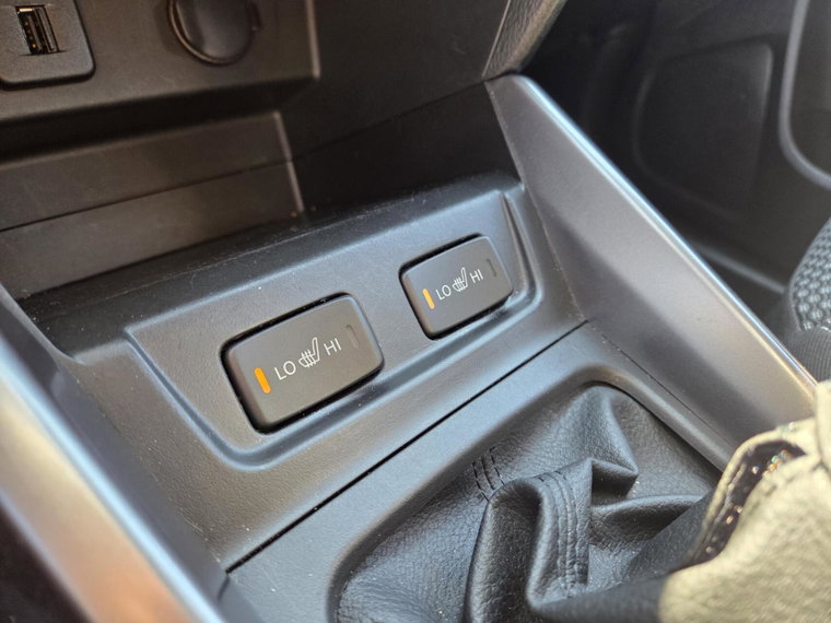 Vehicle Image 23