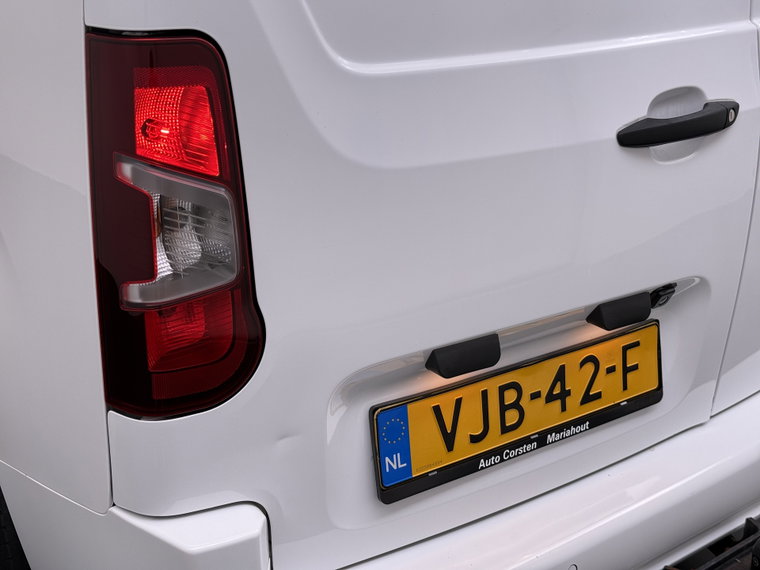 Vehicle Image 36