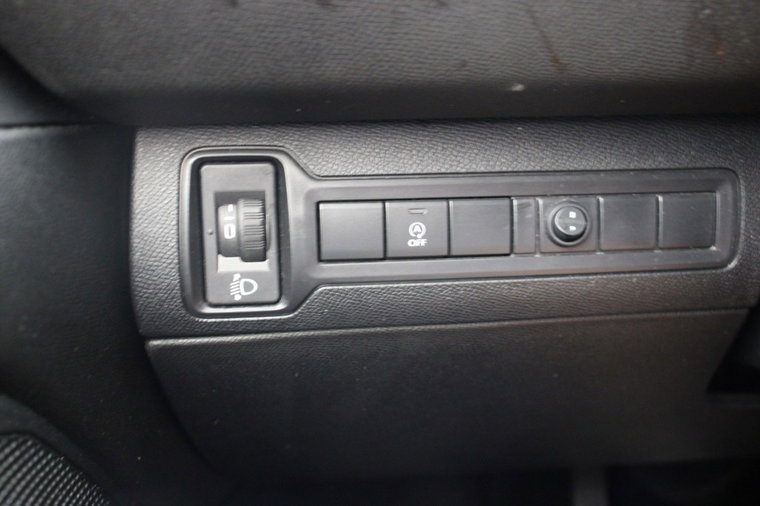 Vehicle Image 26