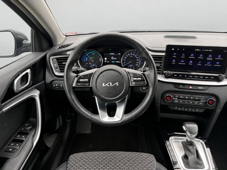 Vehicle Image 19