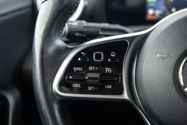 Vehicle Image 26