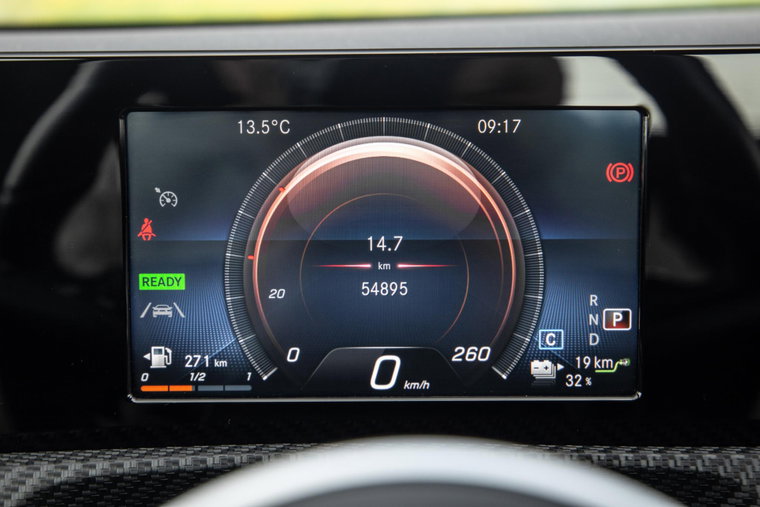 Vehicle Image 30