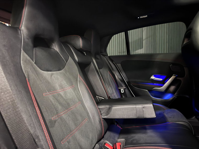 Vehicle Image 43