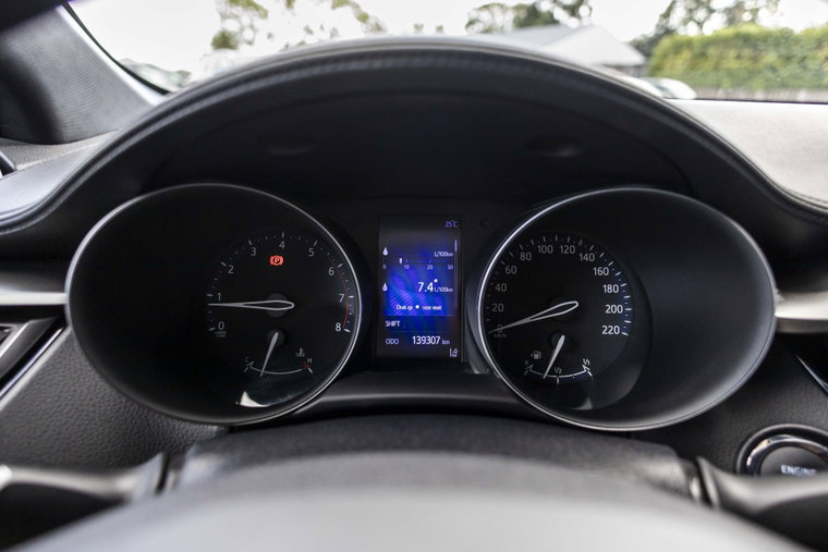 Vehicle Image 8