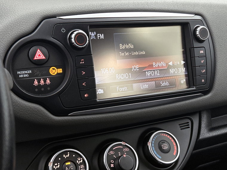 Vehicle Image 19