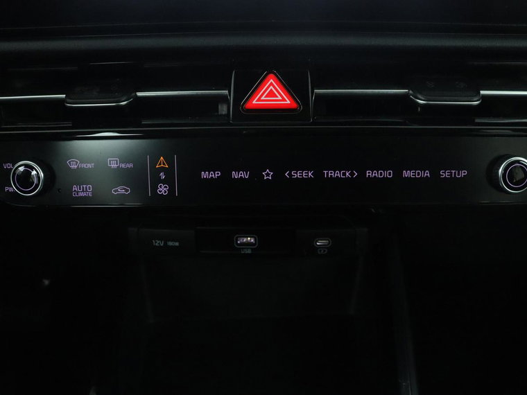 Vehicle Image 26