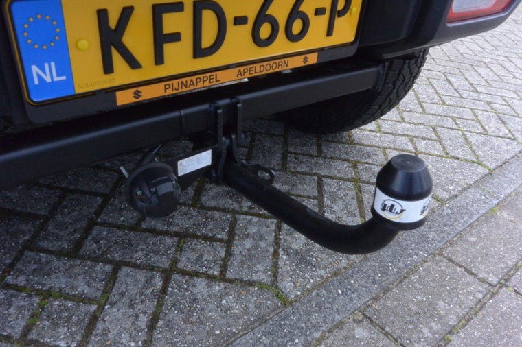 Vehicle Image 13