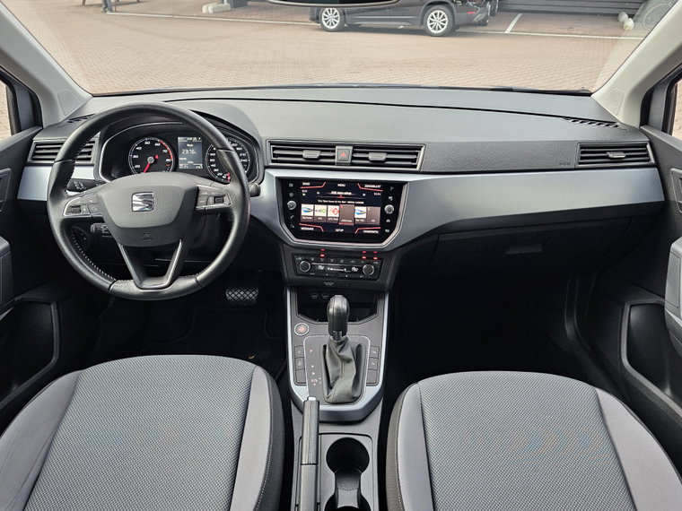 Vehicle Image 19