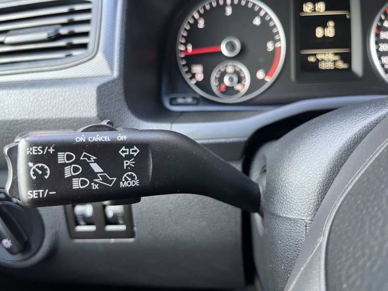 Vehicle Image 28