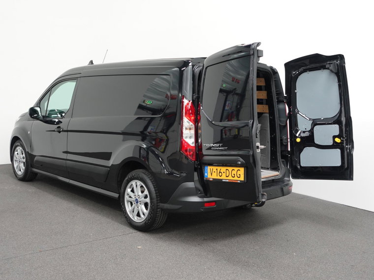 Vehicle Image 40