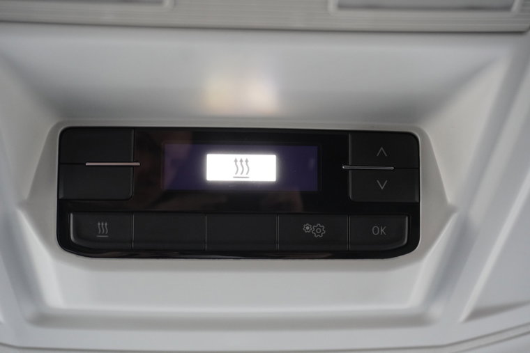 Vehicle Image 33