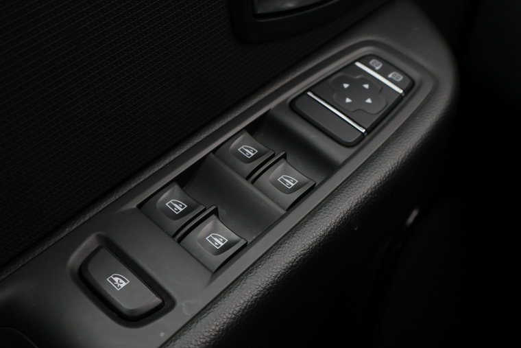 Vehicle Image 29