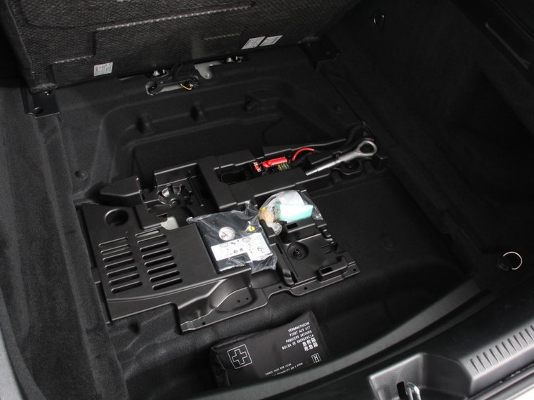 Vehicle Image 36