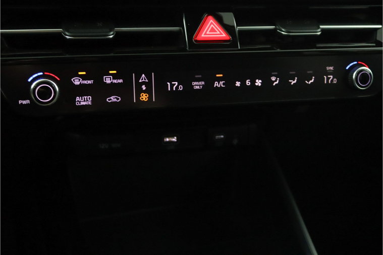 Vehicle Image 29