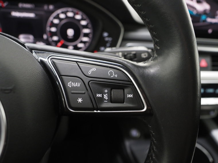 Vehicle Image 22