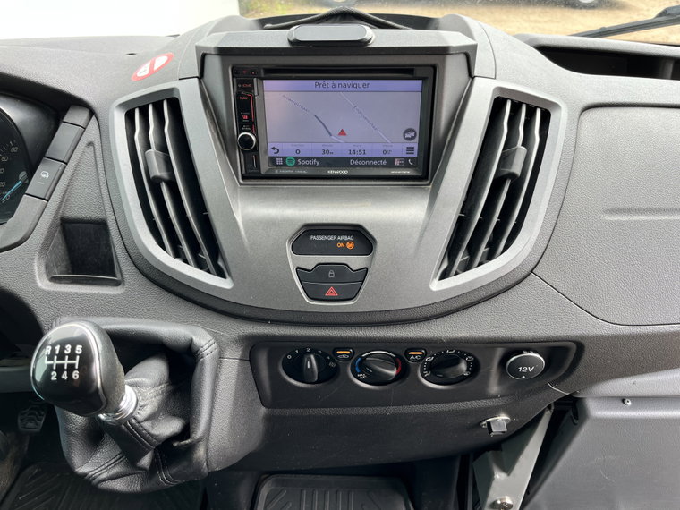 Vehicle Image 19