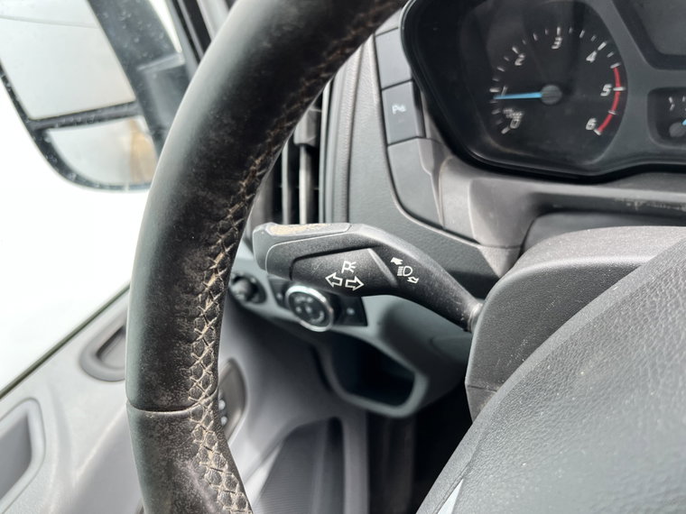 Vehicle Image 26