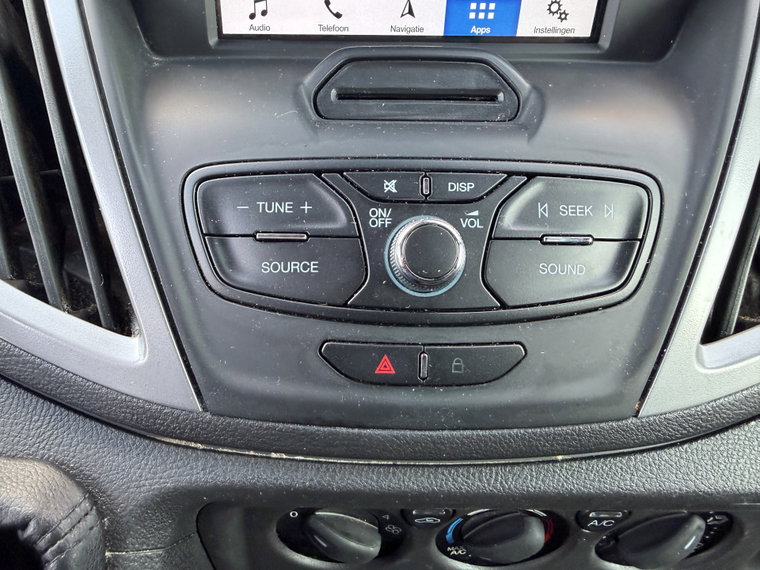 Vehicle Image 37