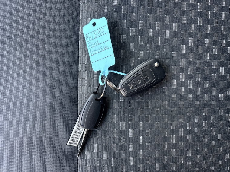 Vehicle Image 29