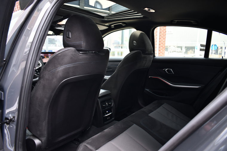 Vehicle Image 60