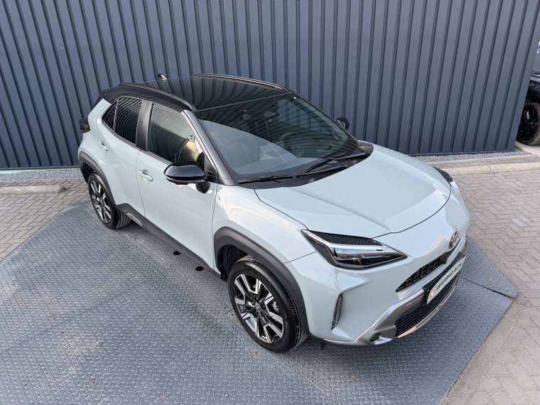 Vehicle Image 7