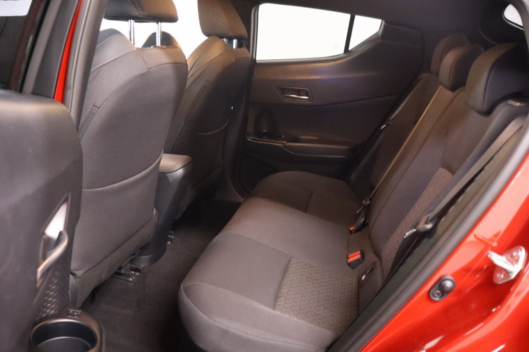 Vehicle Image 13
