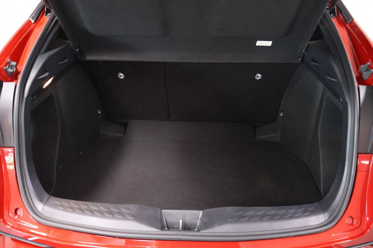 Vehicle Image 33