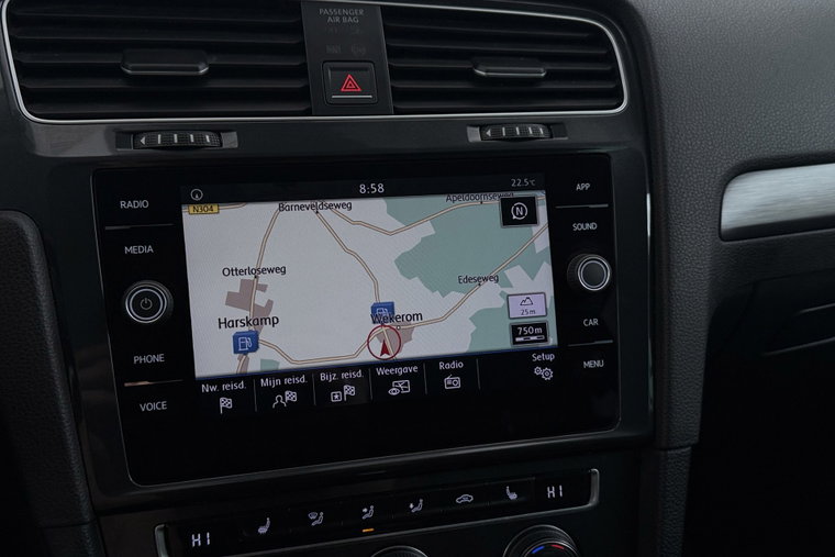 Vehicle Image 19