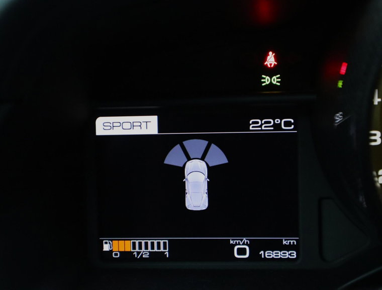 Vehicle Image 27